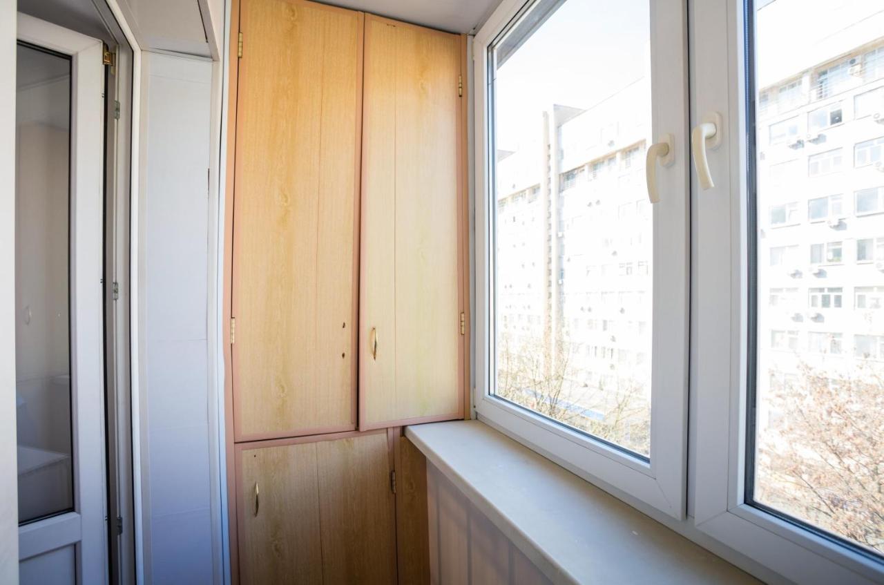 Apartment Near Metro Pecherskaya Kiev Exterior foto